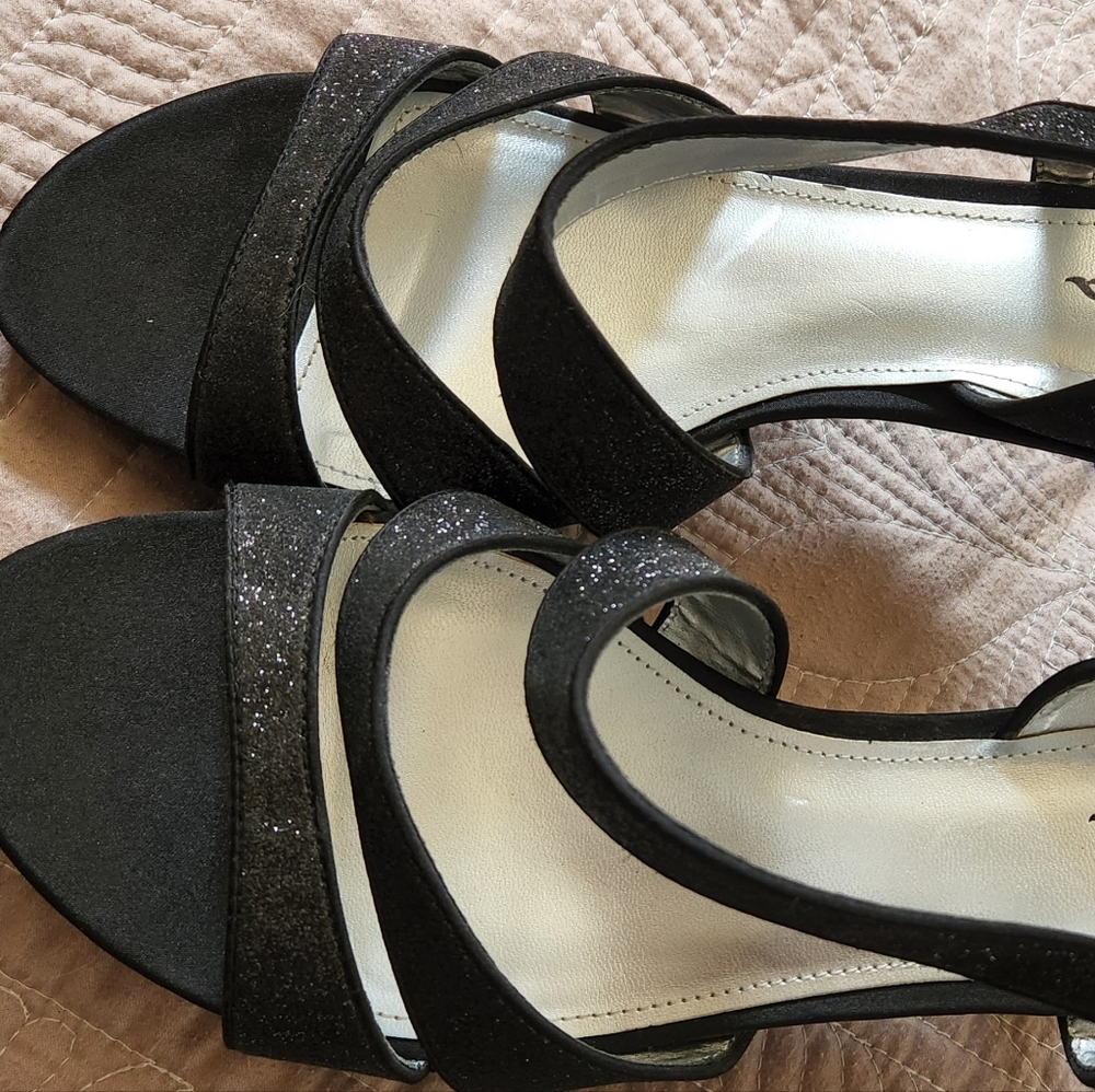 Touch of Nina black dress sandals
